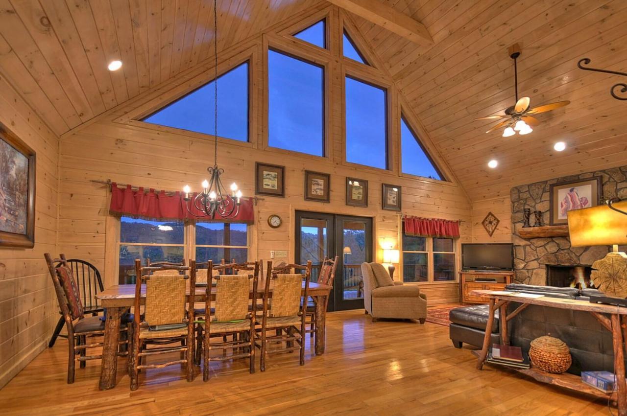 Aska Adventure Lodge Blue Ridge Exterior photo